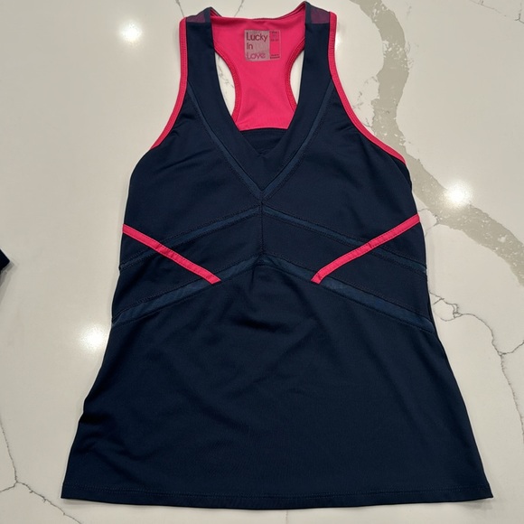 Women’s Lucky in Love Tennis Set with 2 Tops & 1 Skirt navy/pink size XS 0-2 - Picture 5 of 8